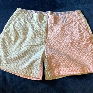Vineyard Vines Seersucker shorts, women’s size 6
